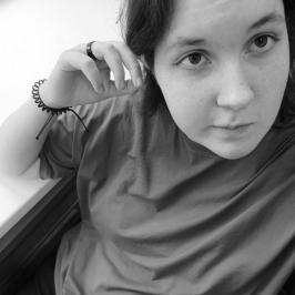 Олеся Соколова – Администратор антикафе